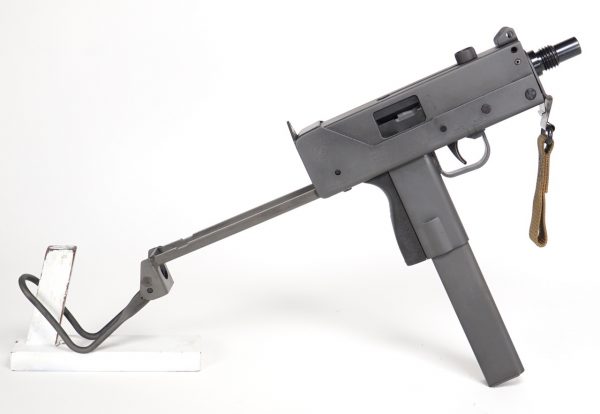 MAC-10 9MM SUB MACHINE GUN