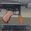 THOMPSON SUBMACHINE GUN - Image 11